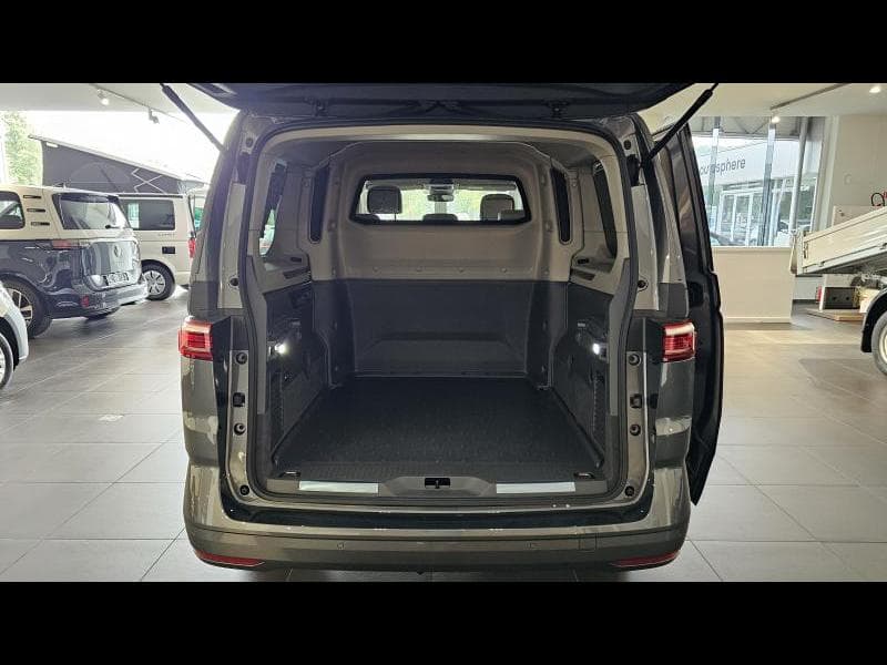 Volkswagen T7 Multivan T7  Style double cab - 13