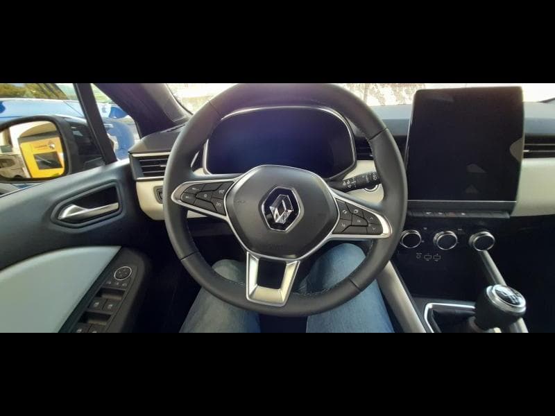 Renault Clio V Techno - 17
