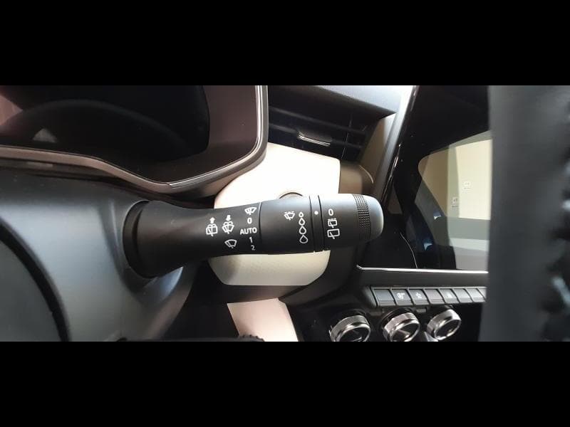 Renault Clio V Techno - 16