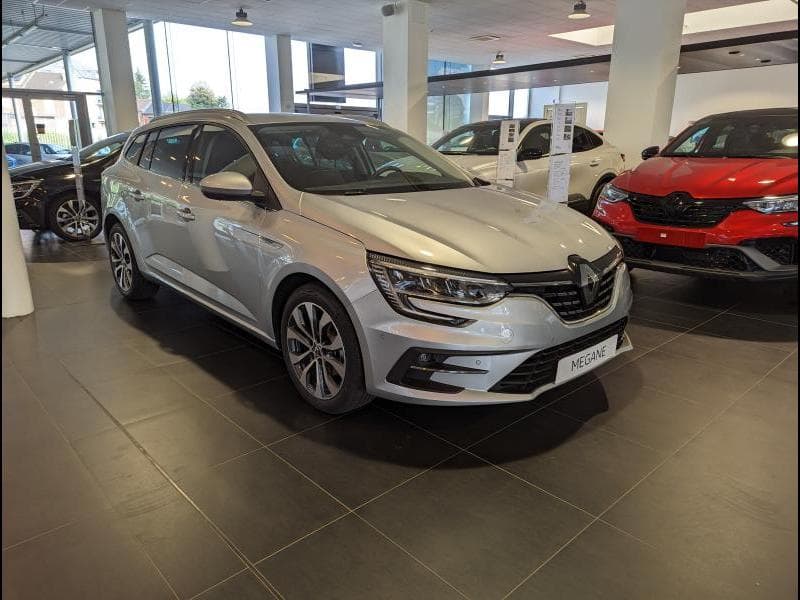 Renault Mégane IV Grandtour techno 140 EDC - 1