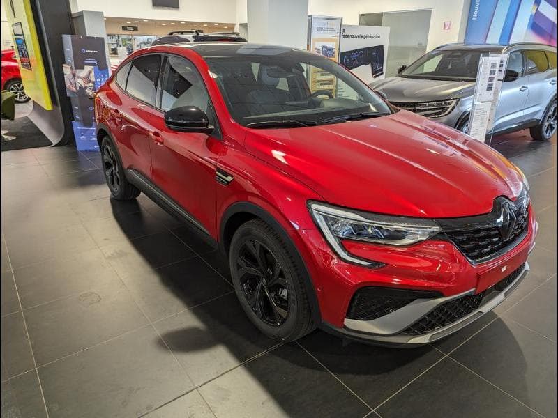 Renault Arkana E-Tech Engineered - 8