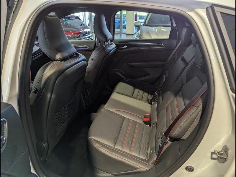 Renault Arkana R.S. Line 140 EDC STOCK - 10