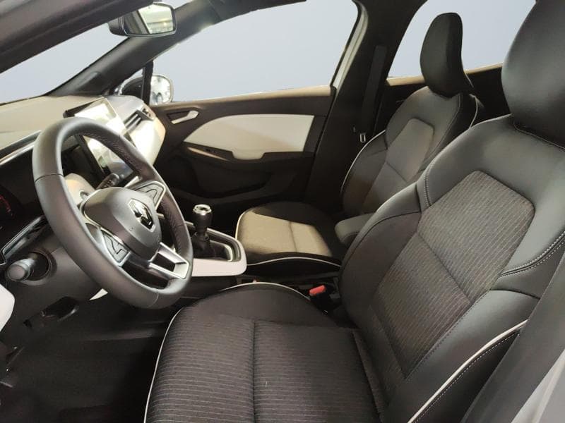 Renault Clio V Techno - 10
