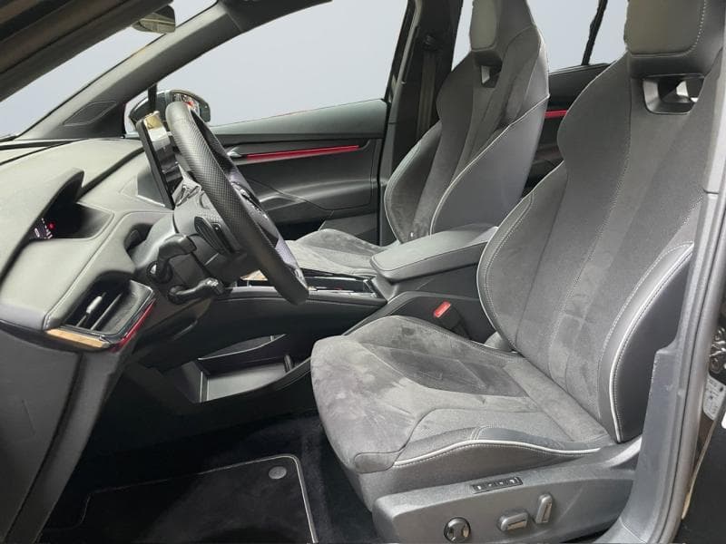 Skoda Enyaq Sportline - 82kWh 204cv - Toit pano/Cam 360°/ACC - 44