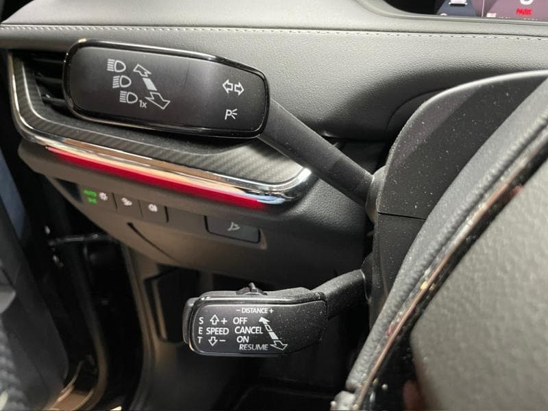 Skoda Enyaq Sportline - 82kWh 204cv - Toit pano/Cam 360°/ACC - 19