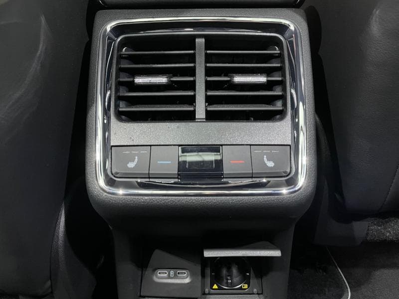 Skoda Enyaq Sportline - 82kWh 204cv - Toit pano/Cam 360°/ACC - 46