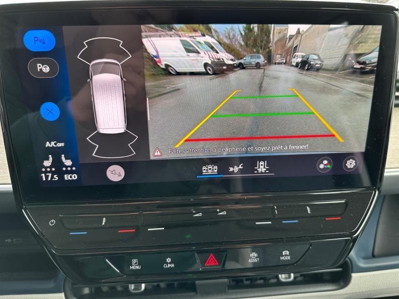 Volkswagen ID.Buzz ATTACHE REMORQUE*NAVIGATION*CAMERA DE RECUL++++ - 16