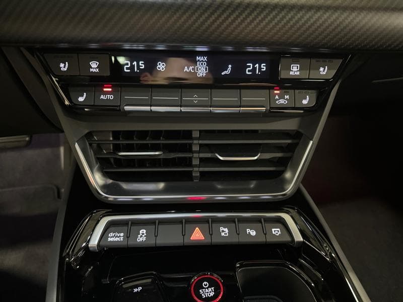 Audi e-tron GT disponbile de suite - 23