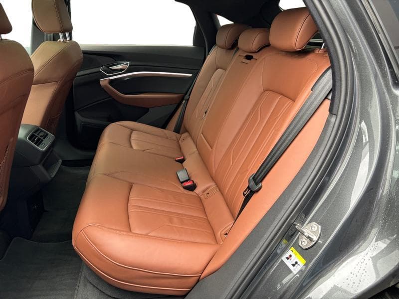 Audi e-tron SB | 55 S-line | Quattro | 408 cv | TVA déductible - 12