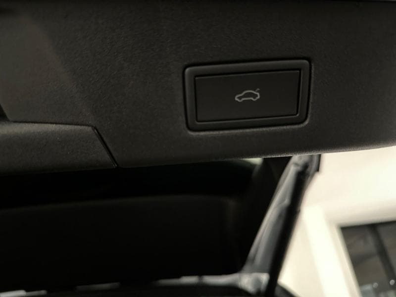 Volkswagen ID.4 Pro 4 Motion Business Premium- Attelage - - 15