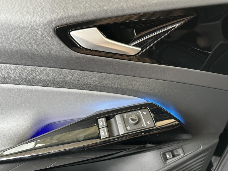 Volkswagen ID.4 NAVI*APP-CONNECT*CAMERA RECUL*SIEGES VOLA CHAUFF++ - 19
