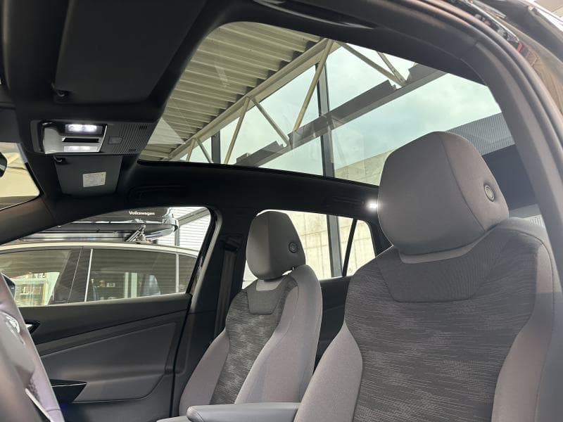 Volkswagen ID.4 NAVI*APP-CONNECT*CAMERA RECUL*SIEGES VOLA CHAUFF++ - 8