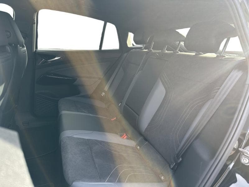 Volkswagen ID.5 NAVI*APP-CONNECT*CAM RECUL*SIEGES CHAUFF*ATT REM+ - 23