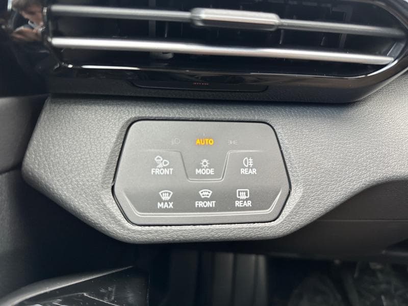 Volkswagen ID.5 NAVI*APP-CONNECT*CAM RECUL*SIEGES CHAUFF*ATT REM+ - 22