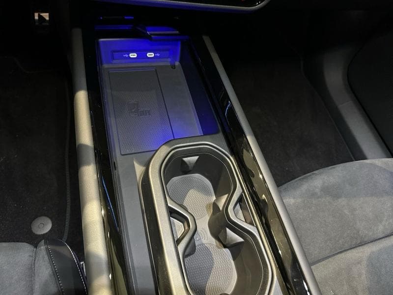 Volkswagen ID.7 PRO Business * Pompe à Chaleur * Attelage - 18