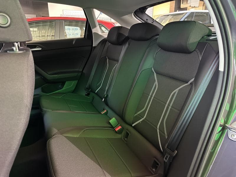 Volkswagen Taigo NAVIGATION*SIEGES CHAUFFANTS*CAMERA DE RECUL++++ - 25