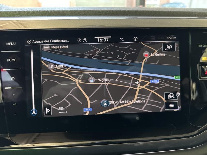 Volkswagen Taigo NAVIGATION*SIEGES CHAUFFANTS*CAMERA DE RECUL++++ - 16