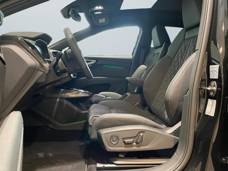 Audi Q4 E-tron, caméra 360,S-line  int et ext - 9