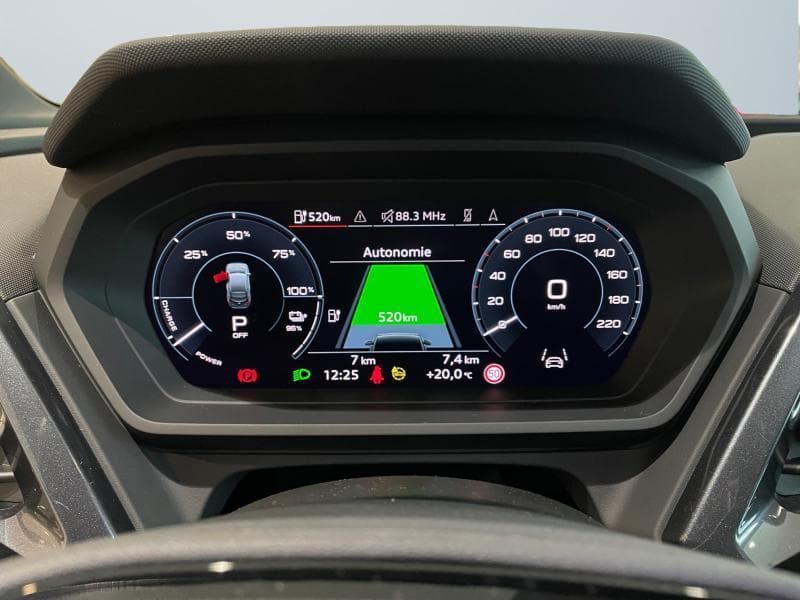 Audi Q4 E-tron, caméra 360,S-line  int et ext - 13
