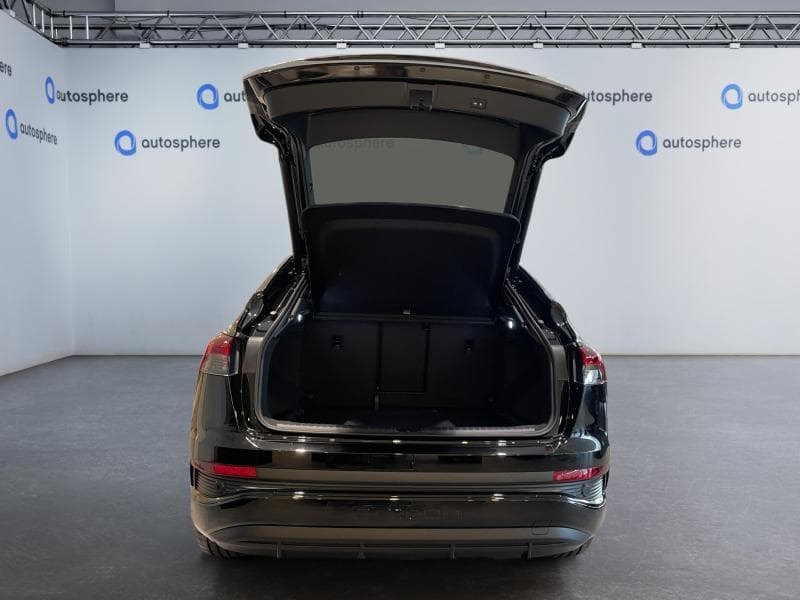 Audi Q4 E-tron, caméra 360,S-line  int et ext - 25