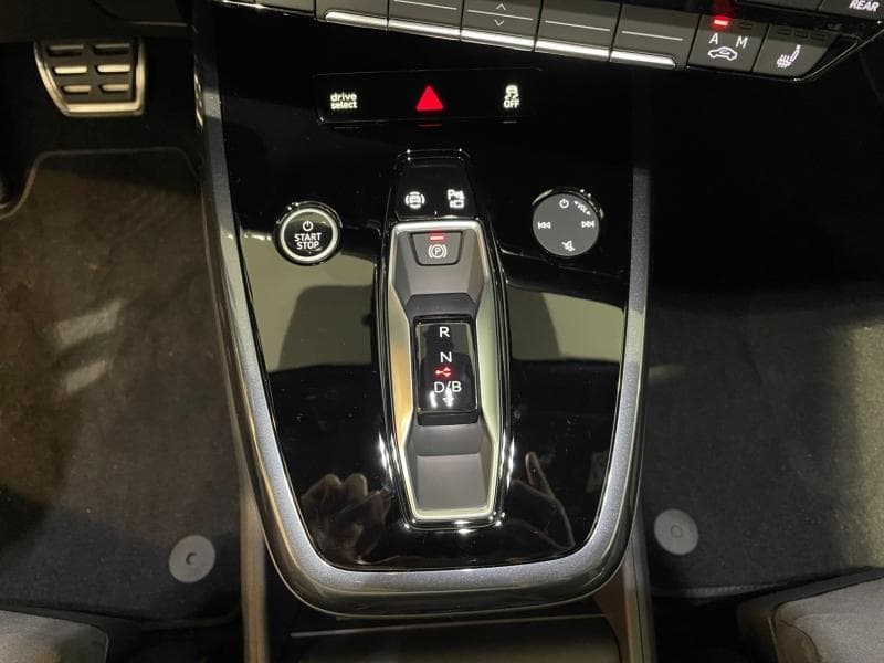Audi Q4 E-tron, caméra 360,S-line  int et ext - 18