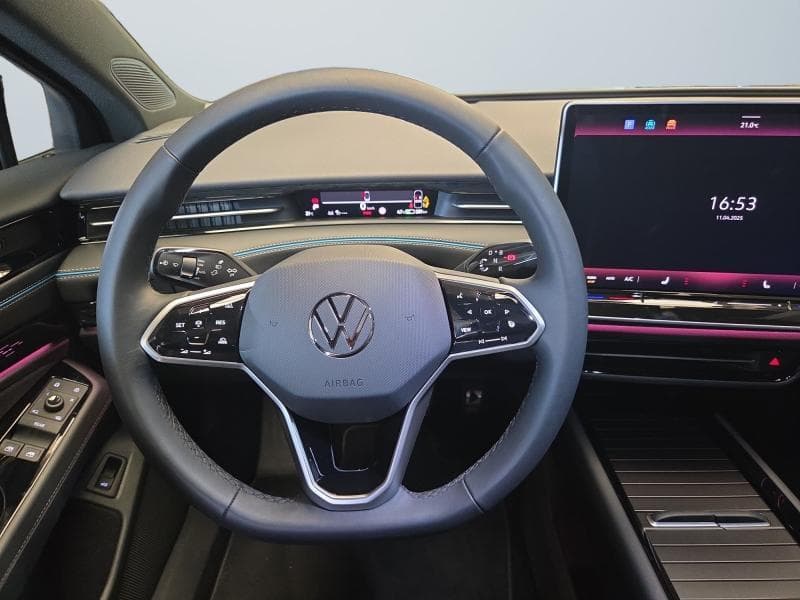 Volkswagen ID.7 Pro - 13