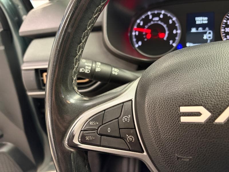 Dacia Jogger Extreme | 1.0 Tce 110cv | GPS | Caméra | Attelage - 19