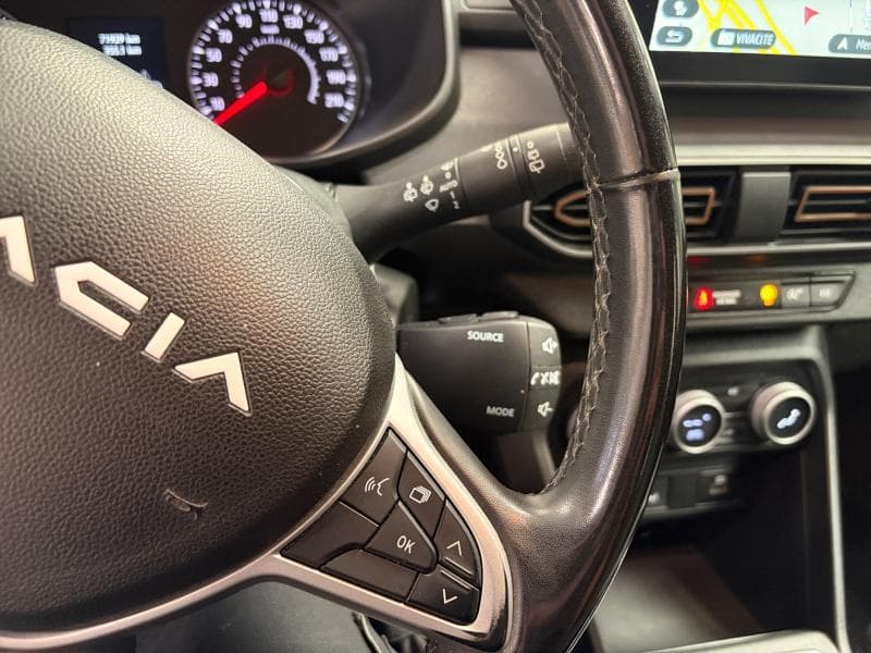 Dacia Jogger Extreme | 1.0 Tce 110cv | GPS | Caméra | Attelage - 20