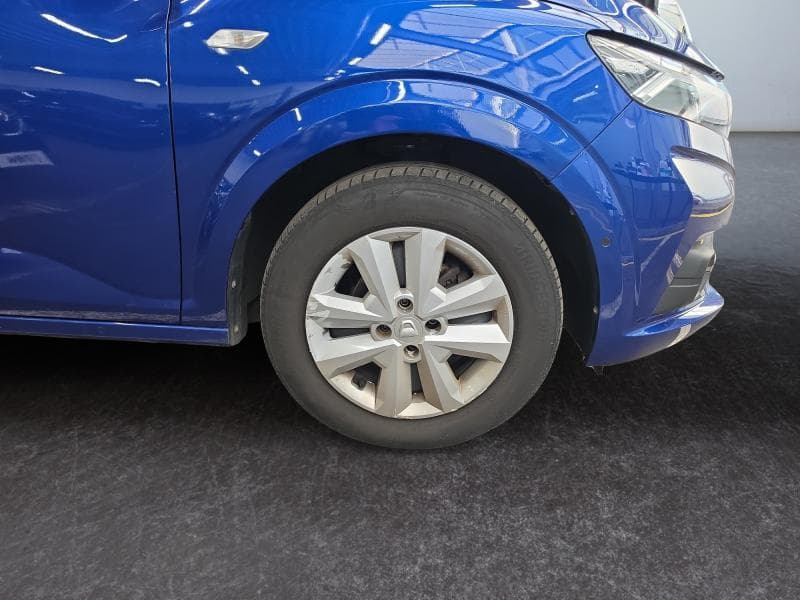 Dacia Sandero 1.0 TCe Comfort CVT 90 Hp - 11