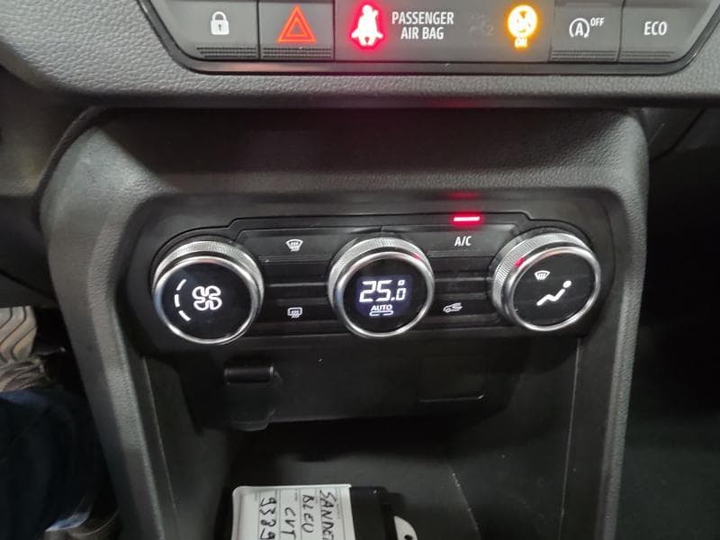 Dacia Sandero 1.0 TCe Comfort CVT 90 Hp - 23
