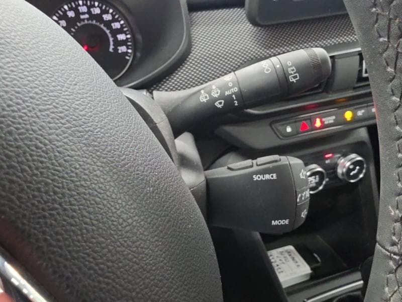 Dacia Sandero 1.0 TCe Comfort CVT 90 Hp - 20